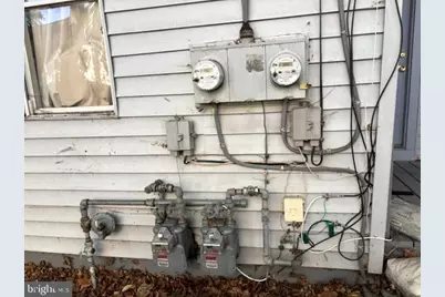 21 W Foundry Street, Millville, NJ 08332 - Photo 5