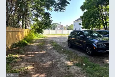 21 W Foundry Street, Millville, NJ 08332 - Photo 3
