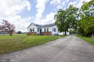 3044 E Chestnut Ave, Vineland, NJ 08361 - Photo 3