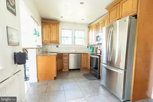 3044 E Chestnut Ave, Vineland, NJ 08361 - Photo 9