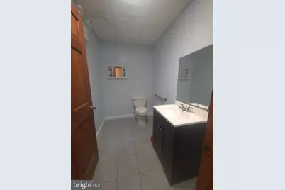 223 W Park Avenue, Vineland, NJ 08360 - Photo 11