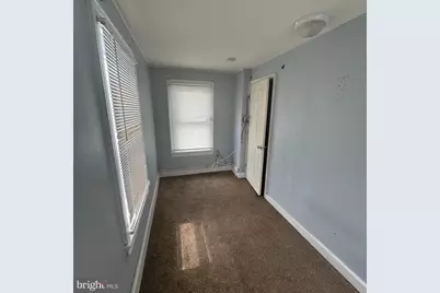 215 W McNeal Street W, Millville, NJ 08332 - Photo 15