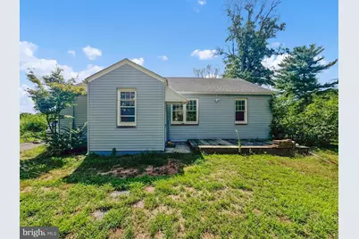 327 W Park Drive, Bridgeton, NJ 08302 - Photo 5