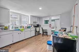 409 D St, Millville, NJ 08332 - Photo 5