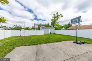 900 E Main St, Millville, NJ 08332 - Photo 5