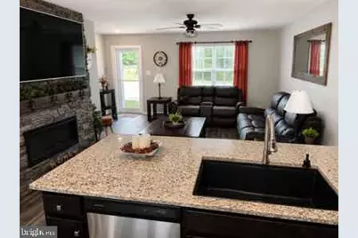 8 Eisenhower Drive, Bridgeton, NJ 08302 - Photo 5