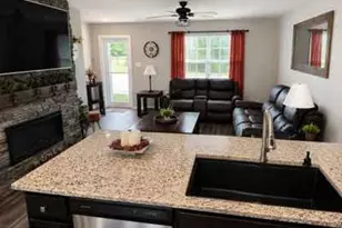 8 Eisenhower Dr, Bridgeton, NJ 08302 - Photo 5