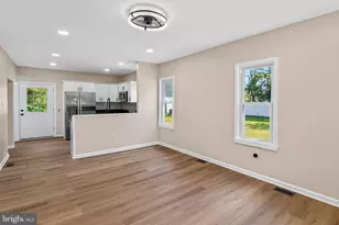 303 N 9th St, Millville, NJ 08332 - Photo 13