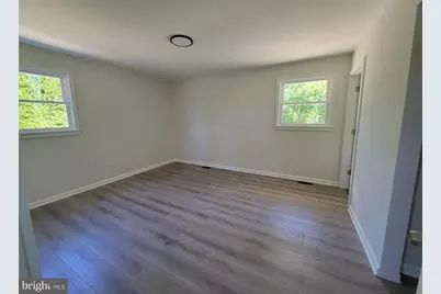 8202 W Buckshutem Road W, Millville, NJ 08332 - Photo 19