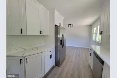 8202 W Buckshutem Road W, Millville, NJ 08332 - Photo 13
