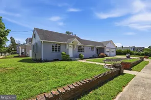 809 E Oak Street E, Millville, NJ 08332 - Photo 3