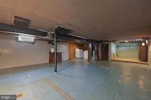 809 E Oak Street E, Millville, NJ 08332 - Photo 31
