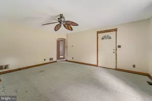 1718 W Chestnut Ave, Vineland, NJ 08360 - Photo 5