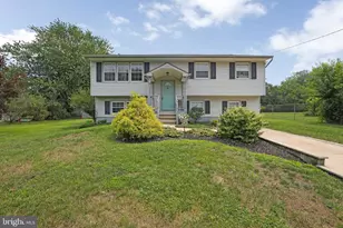 2109 Berkeley Dr, Vineland, NJ 08361 - Photo 1