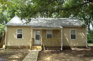 26 Oakland St, Bridgeton, NJ 08302 - Photo 1