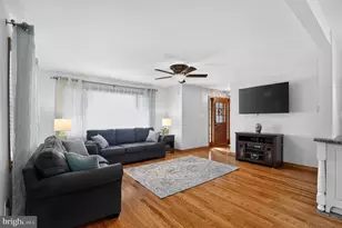 8 E Forest Glen Dr, Millville, NJ 08332 - Photo 5
