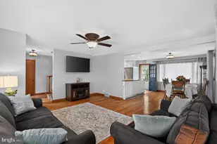8 E Forest Glen Dr, Millville, NJ 08332 - Photo 7