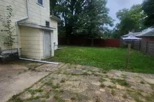 310 W Grape St, Vineland, NJ 08361 - Photo 3