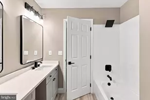 2740 Doral St, Vineland, NJ 08361 - Photo 31