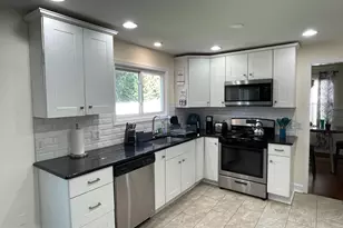 2258 Quail St, Vineland, NJ 08361 - Photo 7