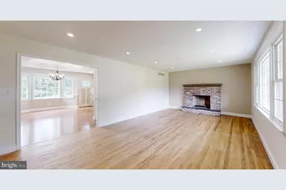 3209 E Chestnut Avenue, Vineland, NJ 08361 - Photo 9