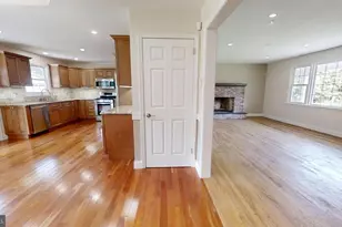 3209 E Chestnut Ave, Vineland, NJ 08361 - Photo 11