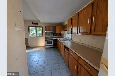 605 Fowler Avenue, Vineland, NJ 08360 - Photo 5
