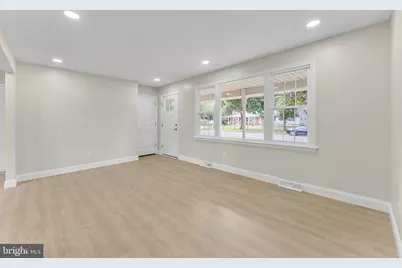 637 Pleasant Drive, Vineland, NJ 08360 - Photo 9