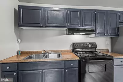 606 E Mulberry Street, Millville, NJ 08332 - Photo 27