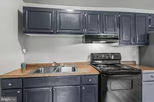 606 E Mulberry St, Millville, NJ 08332 - Photo 27