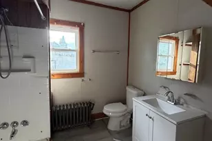 328 E Mulberry St, Millville, NJ 08332 - Photo 5