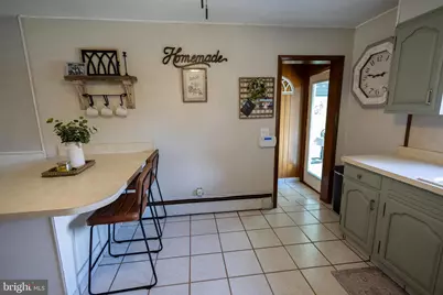 725 S Myrtle Street, Vineland, NJ 08360 - Photo 9