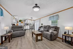 14 Eisenhower Blvd, Millville, NJ 08332 - Photo 5