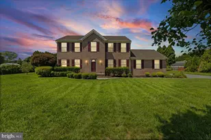 182 Joseph's Ct, Vineland, NJ 08361 - Photo 1
