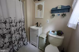 2425 Brookhaven Dr, Vineland, NJ 08361 - Photo 9