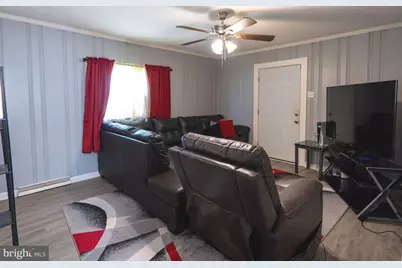 638 S 3rd Street, Millville, NJ 08332 - Photo 11