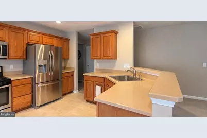 211 Cottage Street, Millville, NJ 08332 - Photo 3