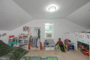 204 N 8th St, Vineland, NJ 08360 - Photo 17