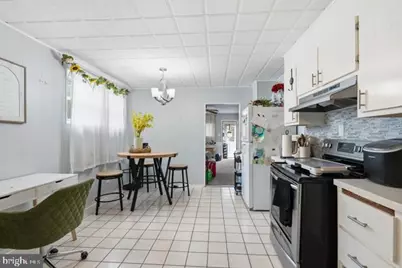 802 E Vine Street E, Millville, NJ 08332 - Photo 21