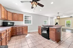 8 Seeley Rd, Bridgeton, NJ 08302 - Photo 11