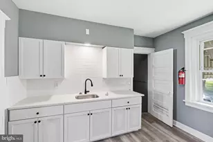 1654 Main, Port Norris, NJ 08349 - Photo 9