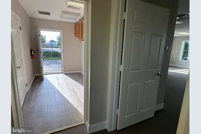 45 W Landis Avenue, Vineland, NJ 08360 - Photo 5