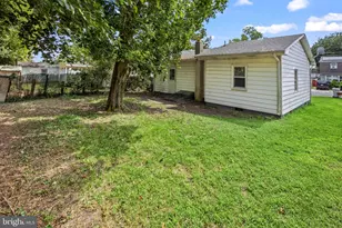 402 Rosewood Ave, Vineland, NJ 08360 - Photo 7