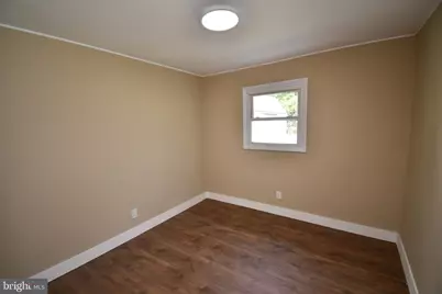 421 Manor Avenue, Millville, NJ 08332 - Photo 9