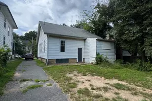 317 Atlantic St, Bridgeton, NJ 08302 - Photo 1