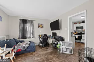 12 N 8th St, Millville, NJ 08332 - Photo 5
