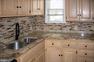 999 W Garden Rd, Vineland, NJ 08360 - Photo 13