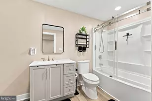 3 Bustleton St, Millville, NJ 08332 - Photo 33