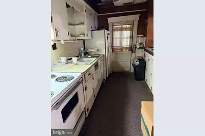 216 W Main Street, Millville, NJ 08332 - Photo 11