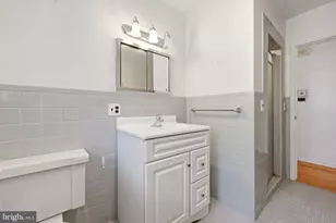 81 N Sharp St, Millville, NJ 08332 - Photo 19